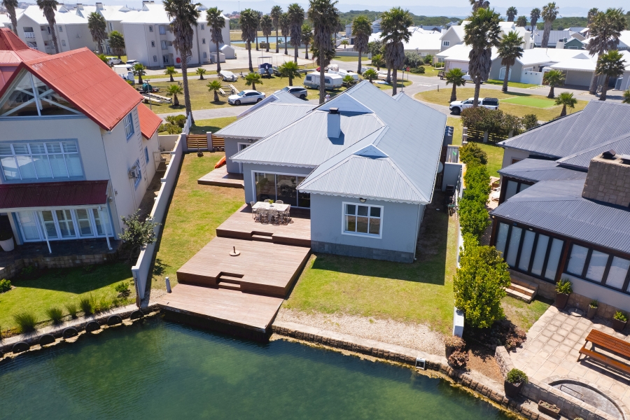 3 Bedroom Property for Sale in Marina Martinique Eastern Cape